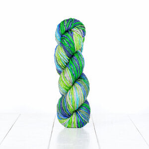 Urth Yarns - (W) - Uneek Worsted - 4025